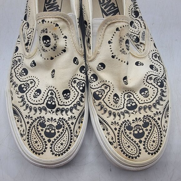 Vans Classic Slip On Skull Bandanna Mens 9 White Low Top Canvas Sneaker - Picture 10 of 13